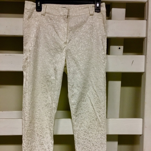 Alberto Makali cream textured print pants. - Picture 2 of 11